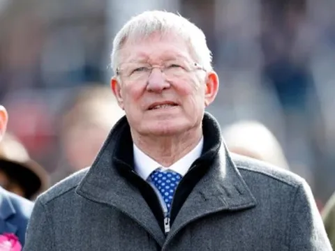 Sir Alex Ferguson thúc đẩy Man United chiêu mộ Dougie Freedman