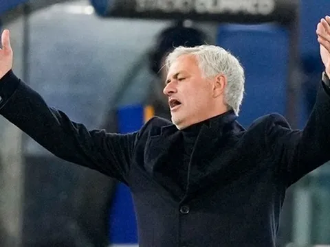 3 lý do Bayern nên mời Mourinho thay Tuchel