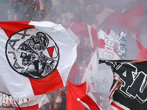 Người hâm mộ Ajax bị cấm đến sân Marseille