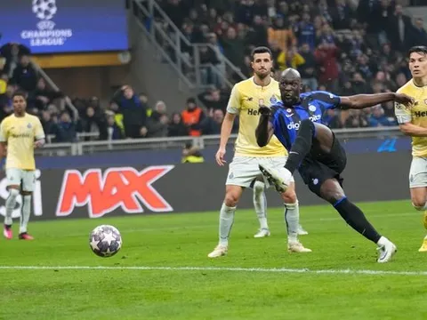 Ghi bàn quyết định, Lukaku cảm ơn 1 đồng đội