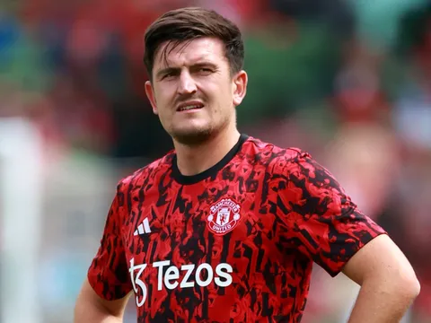 "Vì lợi ích và sự nghiệp, cậu ấy cần rời M.U"