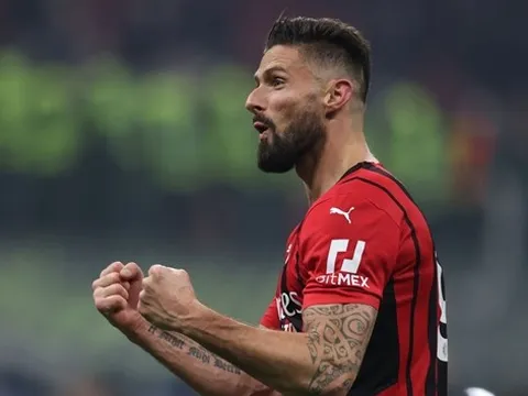 Giroud sắp có bến đỗ mới