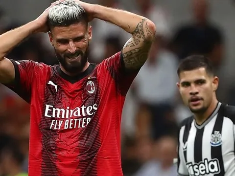 Hai bộ mặt khác nhau của AC Milan trong cuộc đối đầu với Newcastle