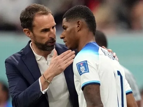 Marcus Rashford nguy cơ “mất suất cơm tuyển”