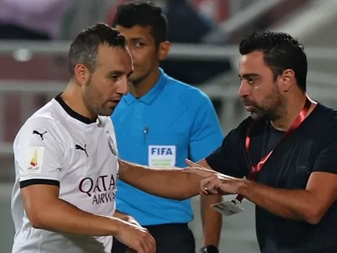 Xavi muốn có cựu tiền vệ của Arsenal