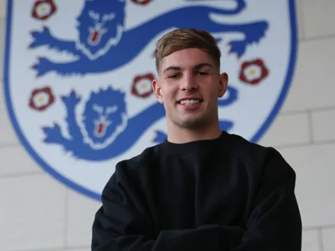 Smith Rowe rạng rỡ trong lần đầu xuất hiện trong hàng ngũ ĐT Anh