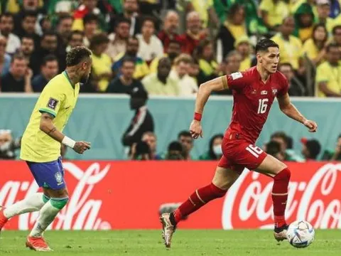 Số 16 của Serbia có gì đặc biệt để Man United theo đuổi?