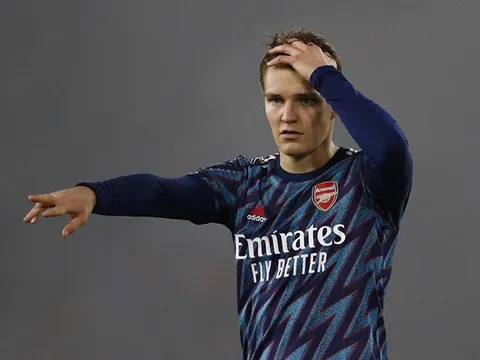 So sánh Odegaard với David Silva? Arteta có câu trả lời