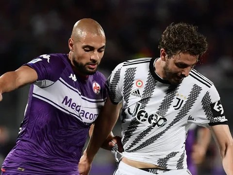 Amrabat đặt chân tới Anh, M.U thực hiện "bước nhảy quyết định" cho thương vụ