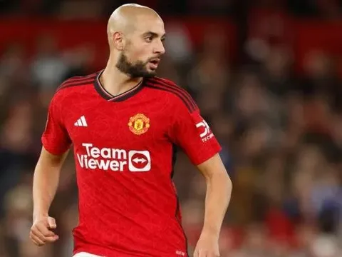 Sofyan Amrabat bị chỉ trích sau bàn thua