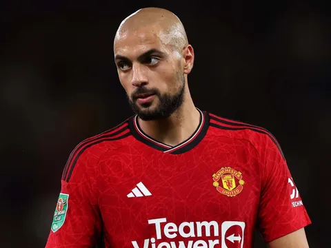 Giấc mơ chuyển đến M.U của Amrabat đã trở thành cơn ác mộng