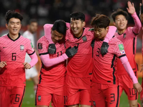 Son Heung-min kém duyên, Hàn Quốc nhẹ nhàng thắng UAE