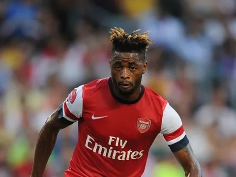 CHÍNH THỨC! Alex Song giải nghệ