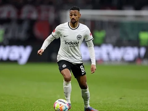 Vì Arsenal, tiền vệ 'trở mặt' với Lazio