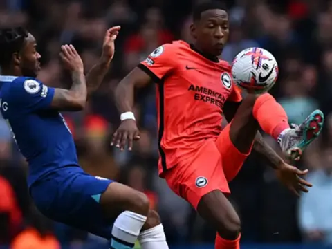 "CĐV Chelsea đang rất thất vọng với màn trình diễn của cậu ấy"