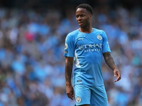 Sterling, Wirtz và những mục tiêu lọt vào tầm ngắm của Arsenal