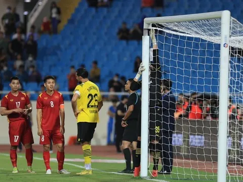 Báo Đức nói về sự cố tại Mỹ Đình; HAGL chia tay thêm 2 cầu thủ