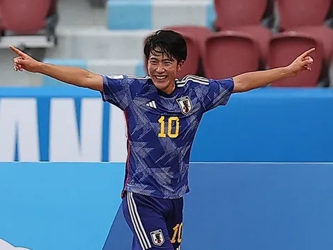 Sự cố bất ngờ trong trận U17 Nhật Bản thắng Iran