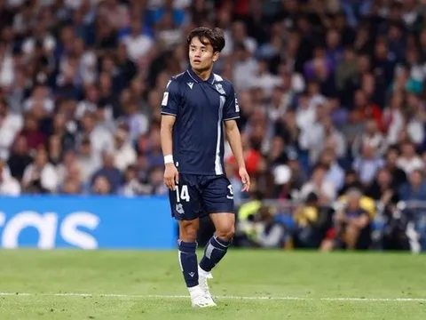 Sự hời hợt khiến Barca vồ hụt thần đồng vào tay Real