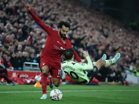 Sự ổn định của Salah là điểm tựa cho Liverpool