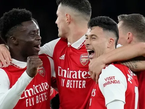 Sự ổn định đáng kinh ngạc của Arsenal