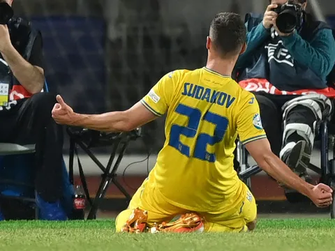 Mudryk thúc giục Chelsea chiêu mộ tiền vệ 20 tuổi: "Điều đó thật tuyệt"