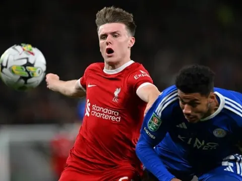 BLV ca ngợi màn trình diễn đỉnh cao của thần đồng Liverpool