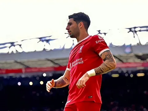 Quên Salah đi, tân binh của Liverpool quá chất lượng