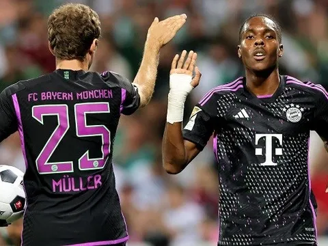 Không chỉ Kane, Bayern còn mừng vì Mathys Tel