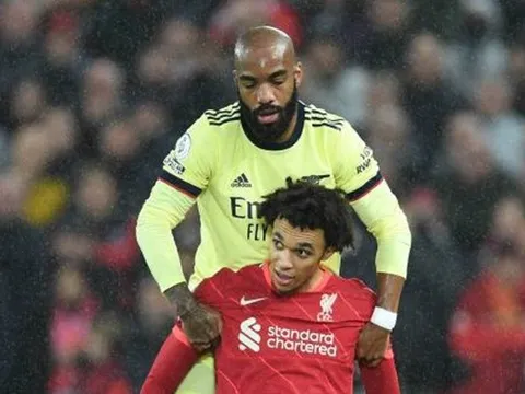 9 kiến tạo qua 6 trận, Trent Alexander-Arnold bày tỏ cảm xúc