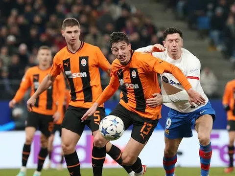 "Chúng tôi tức giận với chính mình"