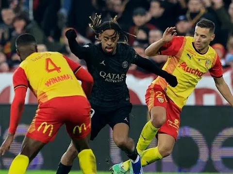 Không phải Mbappe, Enrique ca ngợi cầu thủ 'không thể ngăn cản' của PSG