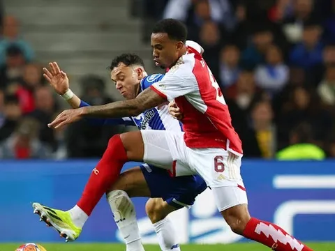 'Arsenal cần khóa học cấp tốc'