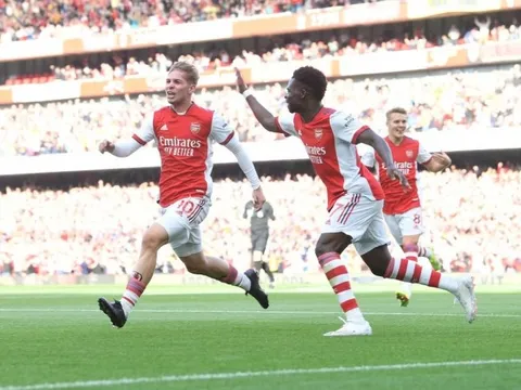 Tài năng 17 tuổi của Arsenal: "Một trải nghiệm tuyệt vời"