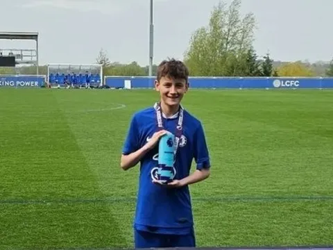 Tài năng gốc Việt khoác áo đội trẻ Chelsea