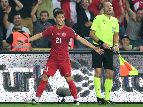 Tại sao Arda Guler chê Barca?