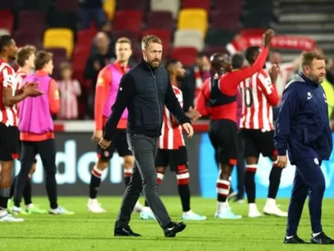 "Tại sao không xuất phát với Aubameyang?"