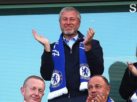 Tại sao Roman Abramovich chưa thể bán Chelsea?