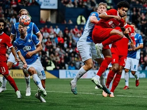 Tam tấu tỏa sáng, Liverpool sẵn sàng nghênh chiến Chelsea