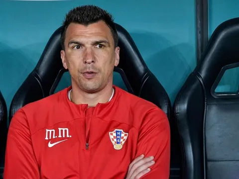 Tấm thẻ đỏ không được nhìn thấy trong trận Argentina - Croatia