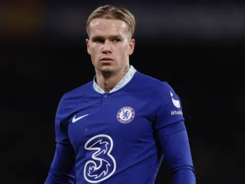 Tân binh 100 triệu euro của Chelsea thích bài đăng chế nhạo đồng đội