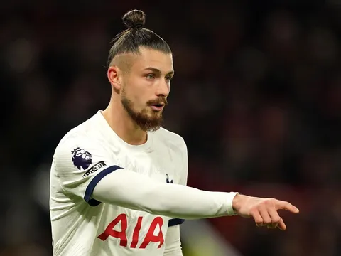 Tân binh Tottenham bị chỉ trích sau thất bại trước Fulham
