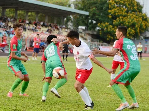 Tấn Tài tỏa sáng, Long An đánh bại Bình Phước