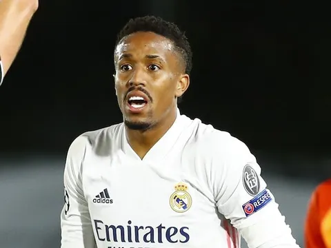Tăng cường hàng thủ, Liverpool đưa “đá tảng” của Real vào tầm ngắm