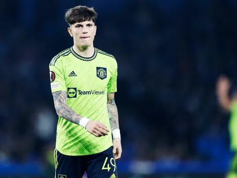 Tật xấu của Alejandro Garnacho khiến Ten Hag tức giận