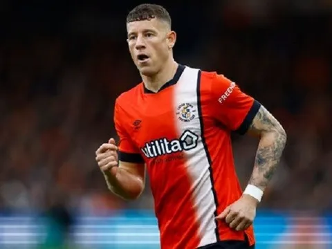 Ross Barkley 'kể tội' Chelsea