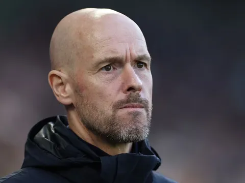 Ten Hag buông lời đe dọa Chelsea