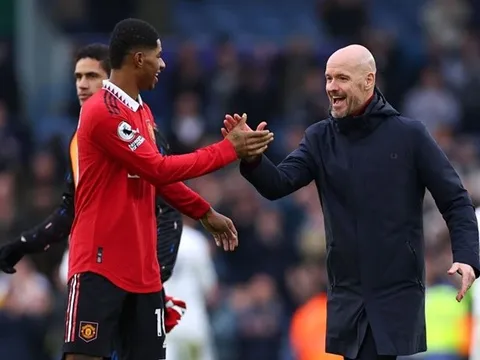 Ten Hag có 2 thay đổi thiên tài, M.U nhấn chìm Leeds trong 5 phút