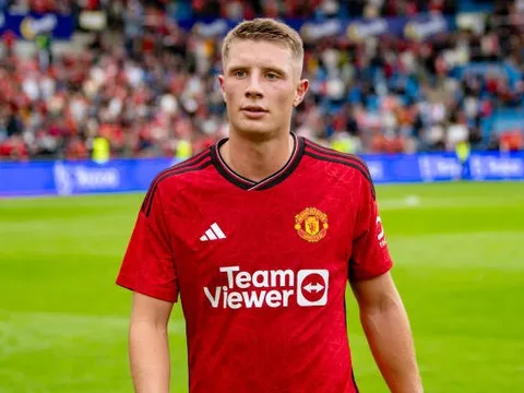 Ten Hag có lẽ đã tìm ra người thay thế Maguire sau trận thắng Leeds