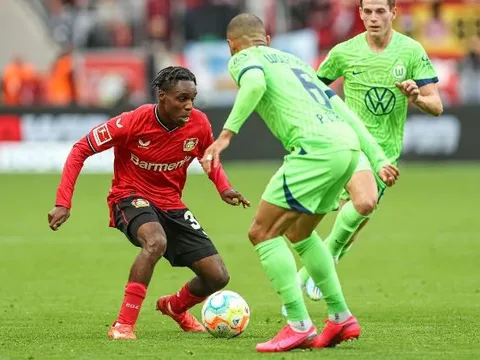 Ten Hag có thêm động thái chuyển nhượng đúng đắn